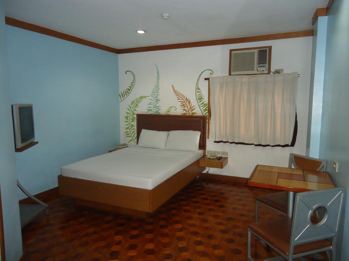מנילה Park Bed And Breakfast Hotel Pasay מראה חיצוני תמונה